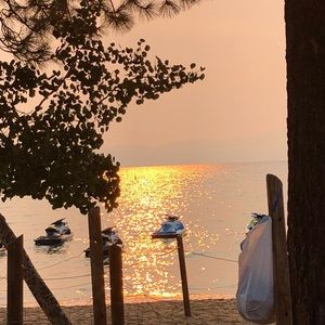 Meet your Posher, Ana